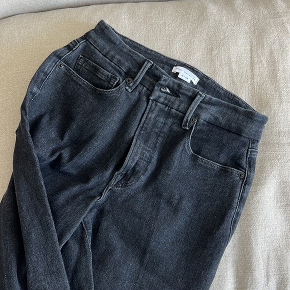 Good American dark wash denim - Picture 4 of 4